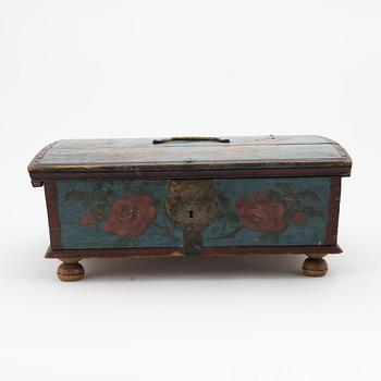 A Swedish painted wooden box, circa 1800.