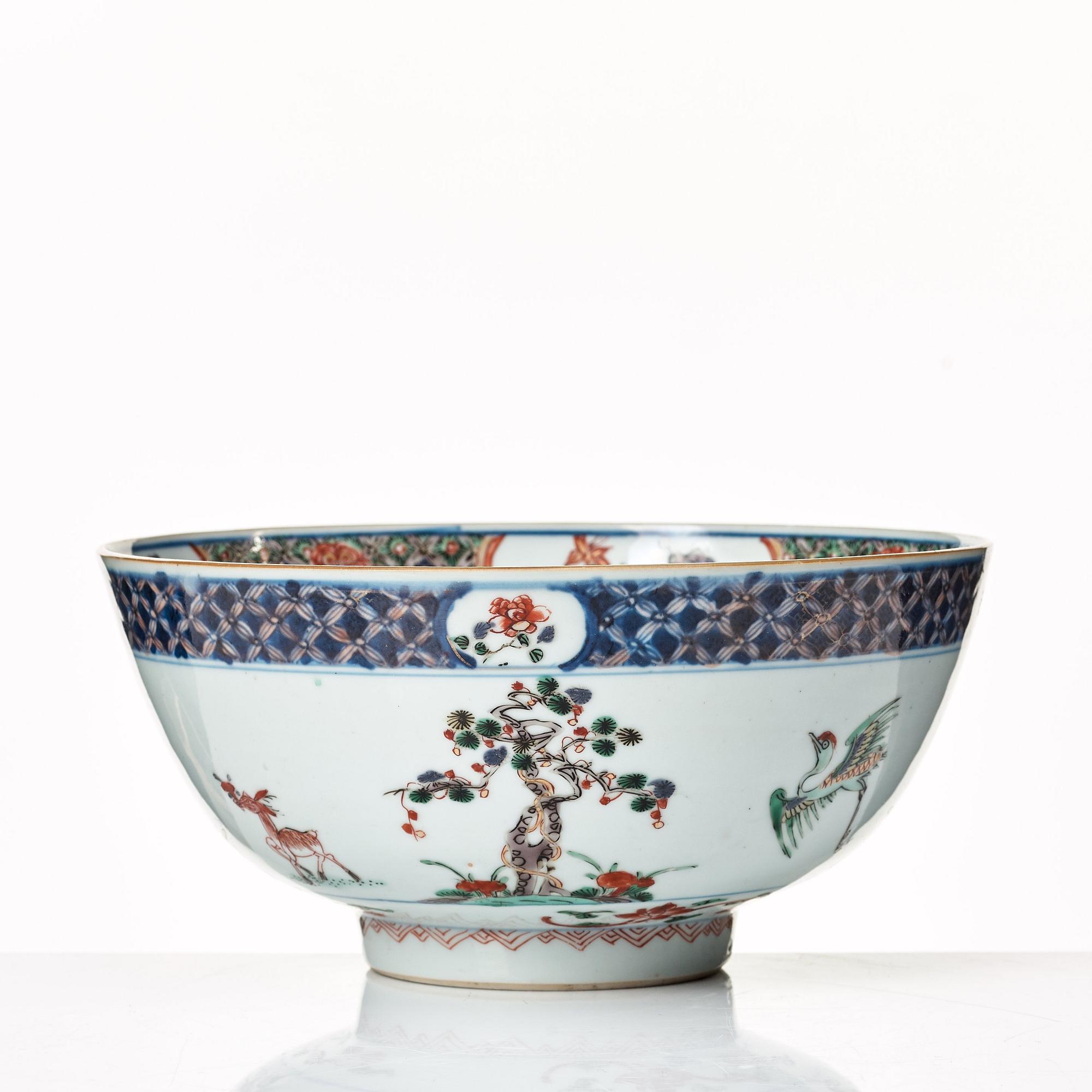 Bålskål, porslin. Qingdynastin, Kangxi (1662-1722).