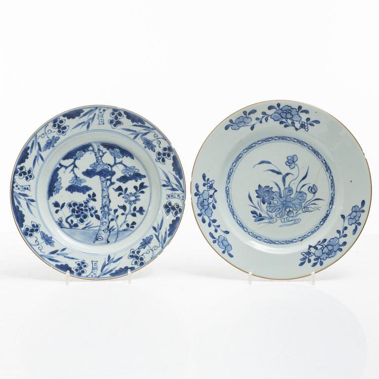 Eleven blue and white porcelain plates, China, Qing dynasty 18th century.