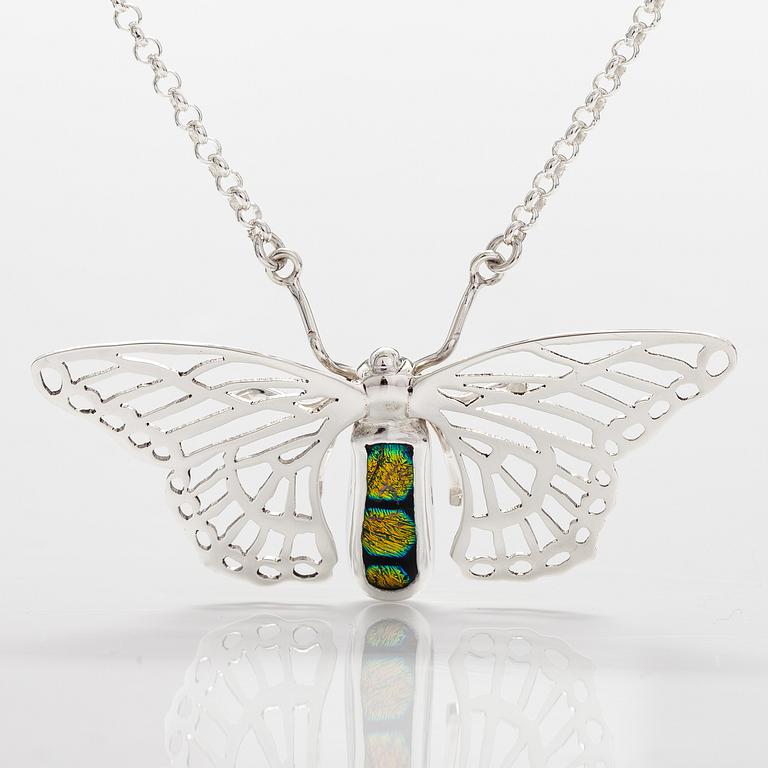 A sterling silver necklace "Butterfly" with dichroic glass. Ru Runeberg 2019.