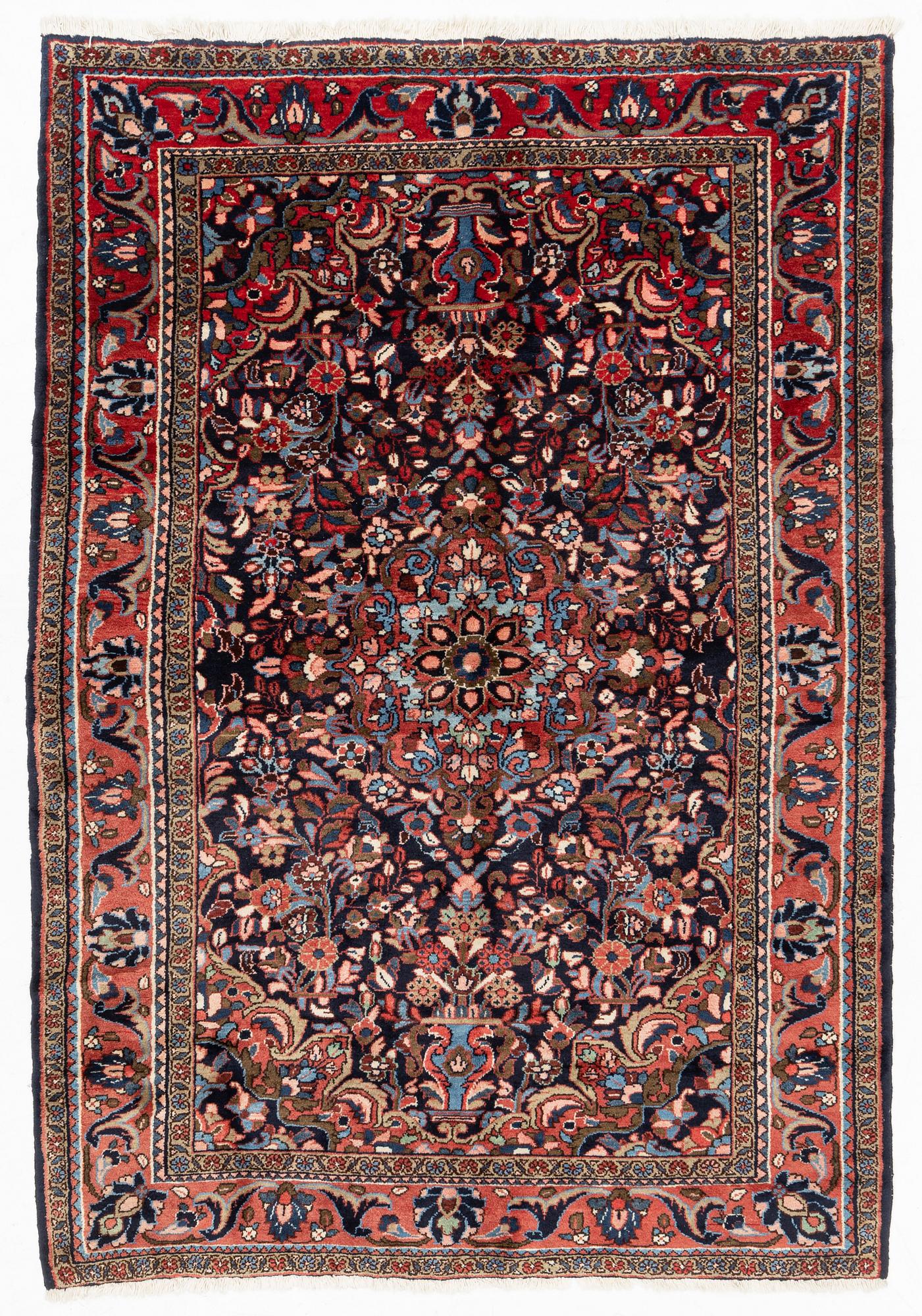 Matta, semiantik Lilihan, ca 250 x 171 cm.