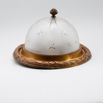 TAKPLAFOND, 1900-talets första hälft.