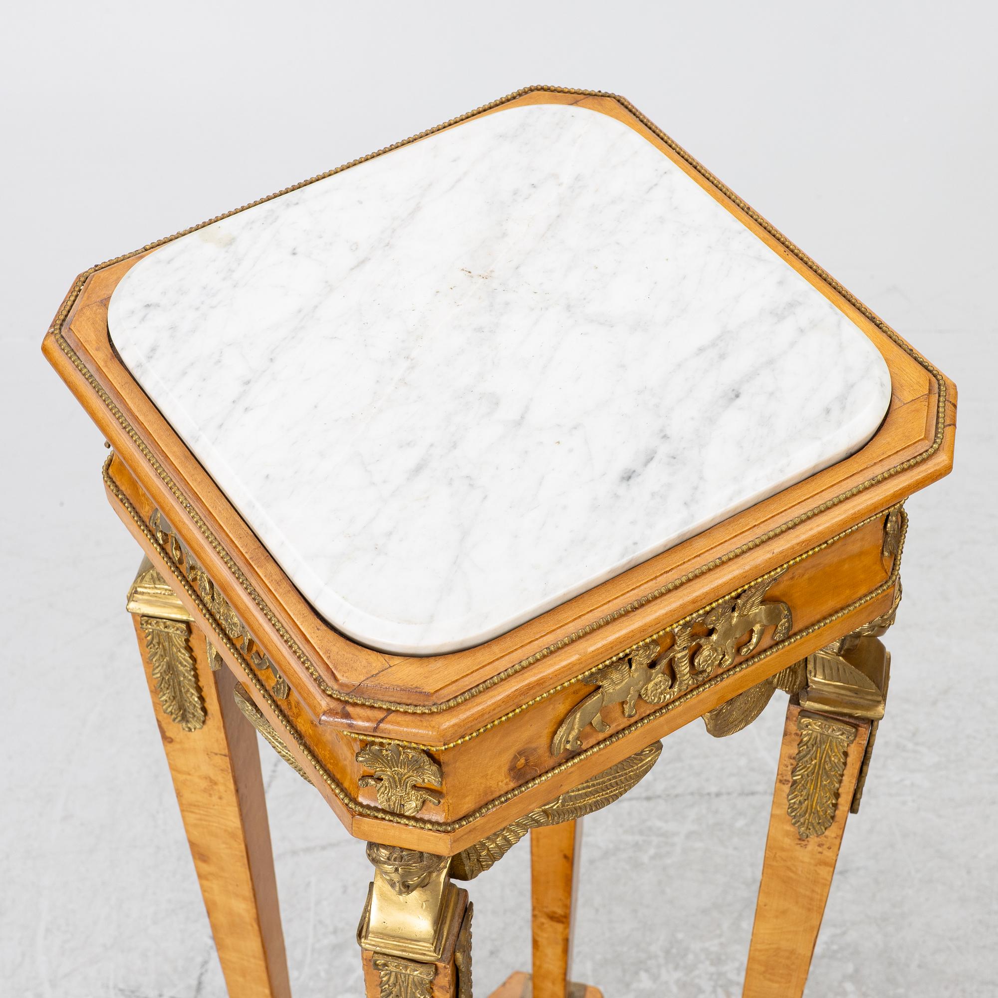 Pedestals, a pair, Empire style, around the year 2000.