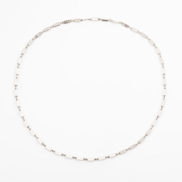 Rey Urban, collier, stavkedja sterling silver, Stockholm 1995.