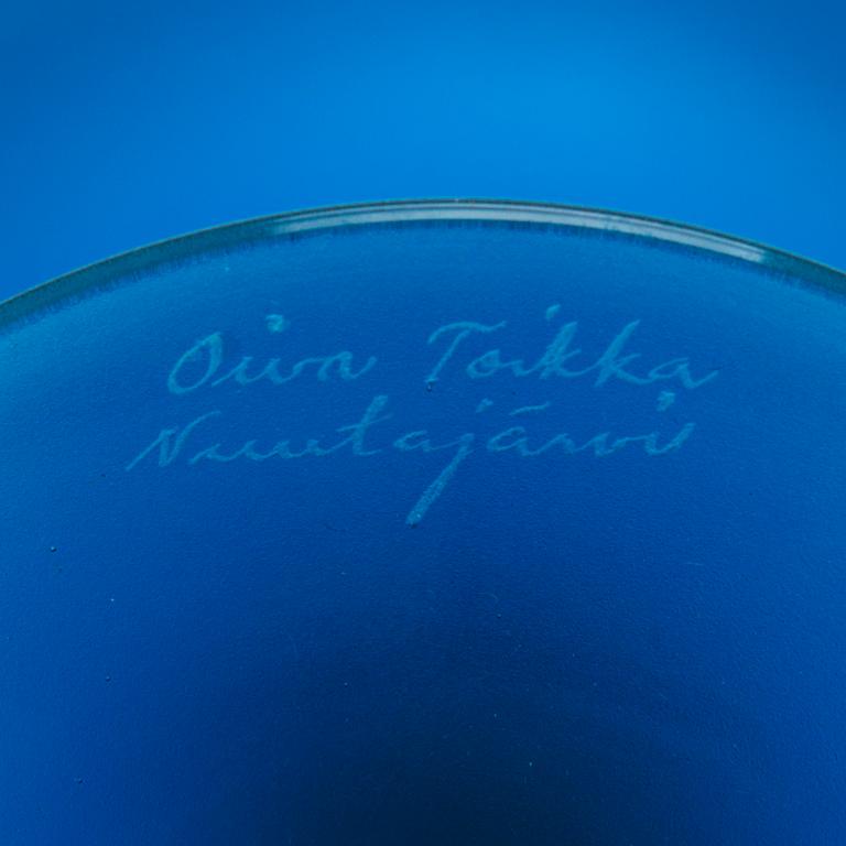 OIVA TOIKKA, An 'Oz' glass caraffe, Pro Arte, signed Oiva Toikka, Nuutajärvi. In production 1995-1996.