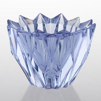 AIMO OKKOLIN, A 'Water Lily' bowl, signed Aimo Okkolin, Riihimäen Lasi Oy.