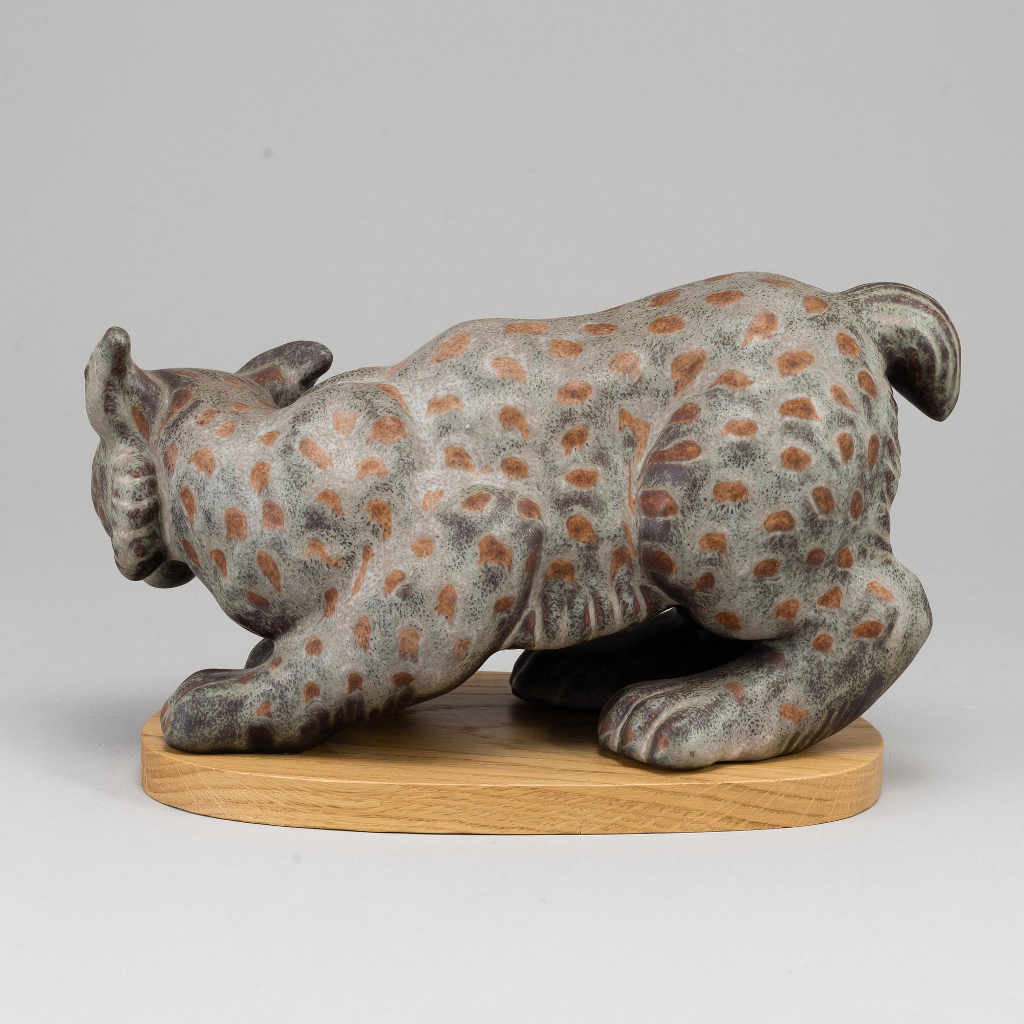 GUNNAR NYLUND,  figurin, stengods, Rörstrand.