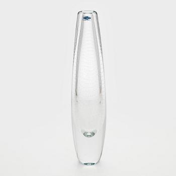 Gunnel Nyman, A glass vase, signed Gunnel Nyman Nuutajärvi 1947/1987.