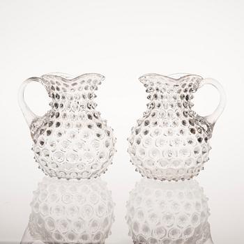 TILLBRINGARE, ett par, s.k. Hobnail pitcher, 1900-talets början.