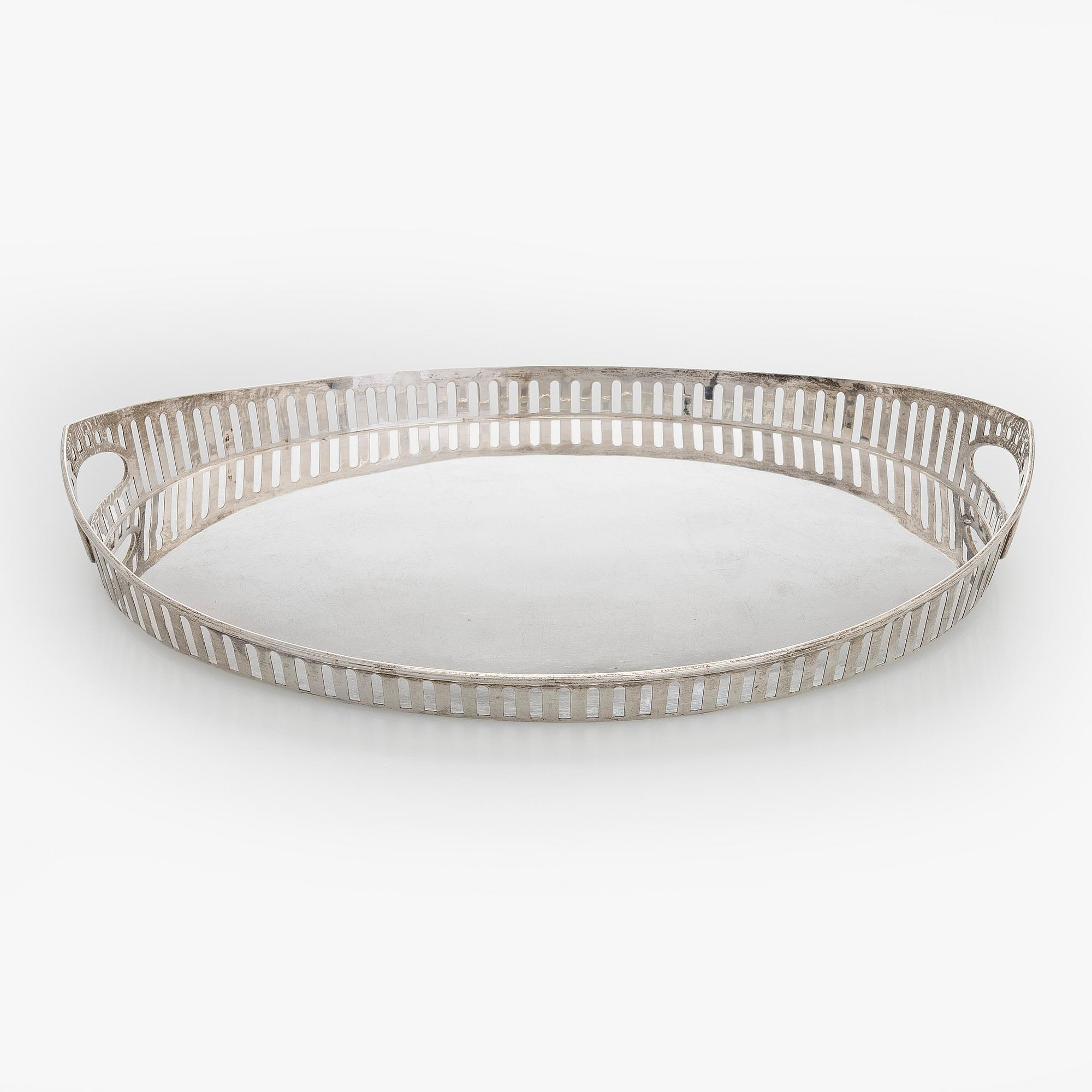 Tarjotin, hopeaa, Alexander Sturm, Wien, Itävalta-Unkari 1910-20-luku.