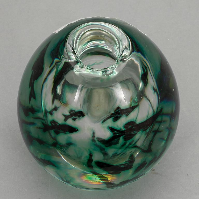 VAS, glas, "fiskgraal" Edward Hald, Orrefors 1953.
