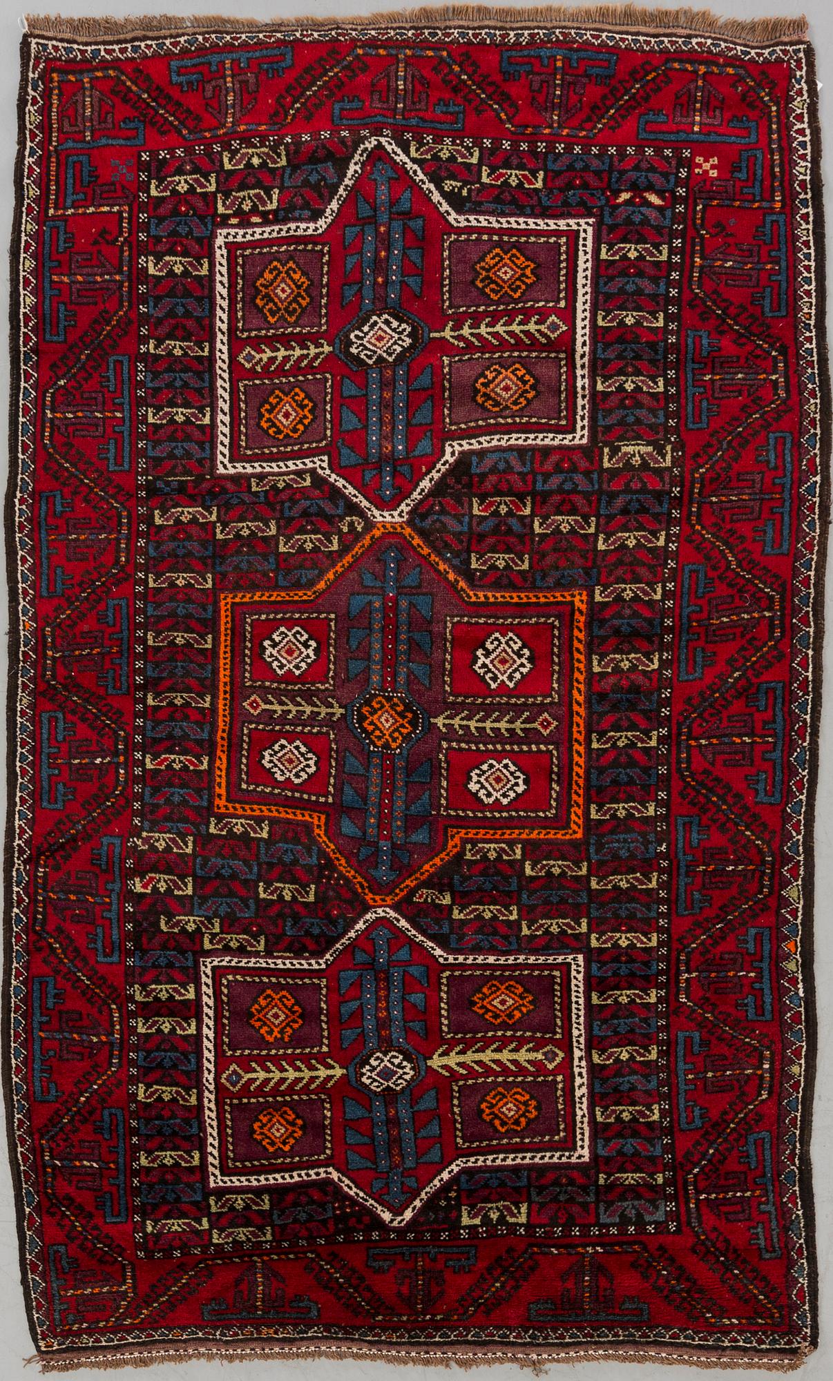 A Beluch carpet, old, 253x152 cm,