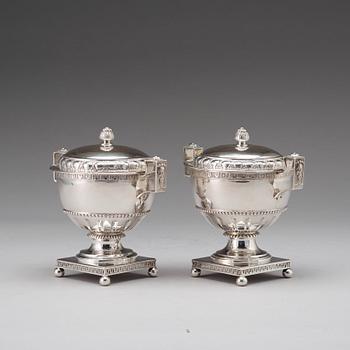 A pair of Swedish late 18th century silver sugar bowls and covers, mark of Pehr Zethelius, Stockholm 1780 and 1781.