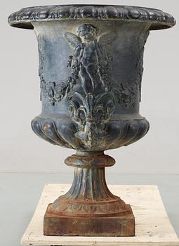 TRÄDGÅRDSURNA. Bolinders verkstad, Stockholm, 1800-talets andra hälft.