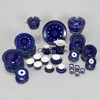 Ulla Procopé, mat- och kaffeservis, 82 delar, "Valencia", Arabia 1960-tal.