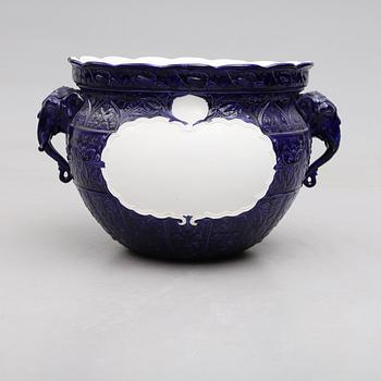 YTTERFODER, porslin, Rörstrand, omkring år 1900.