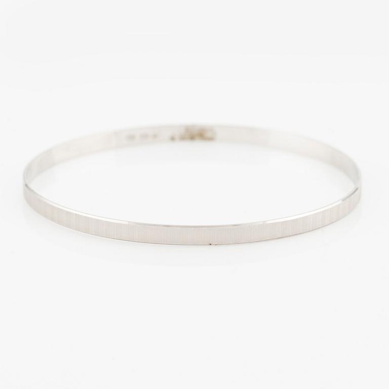 Bangle 18K white gold.