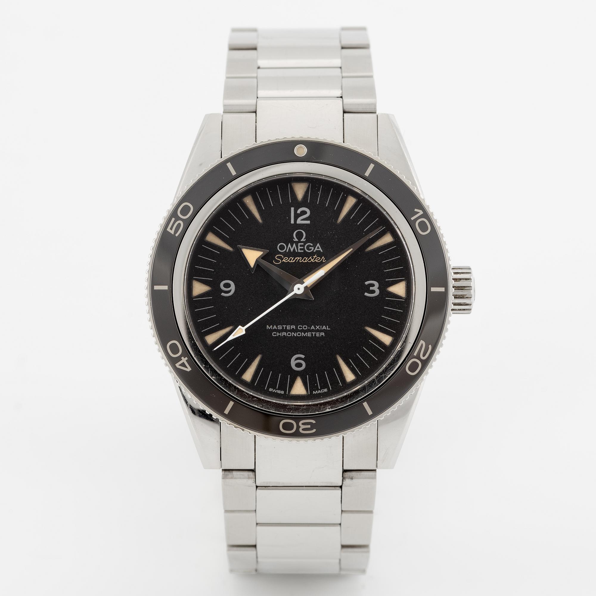 Omega, Seamaster 300, Master Co-Axial, Chronometer, armbandsur, 41 mm.