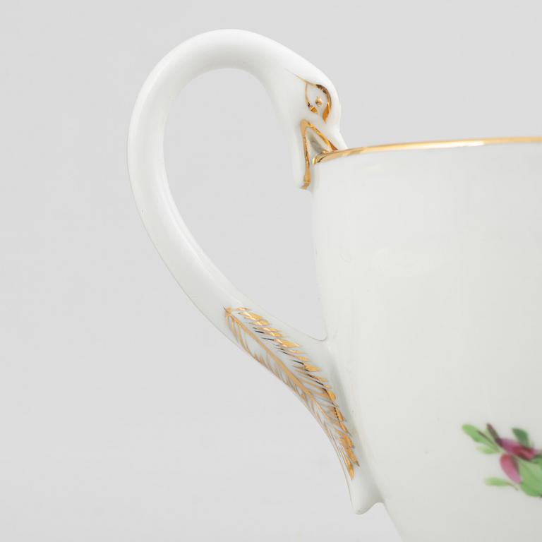 Meissen, servisdelar, porslin, 45 delar, "Red rose", Tyskland, 1800-1900-tal.