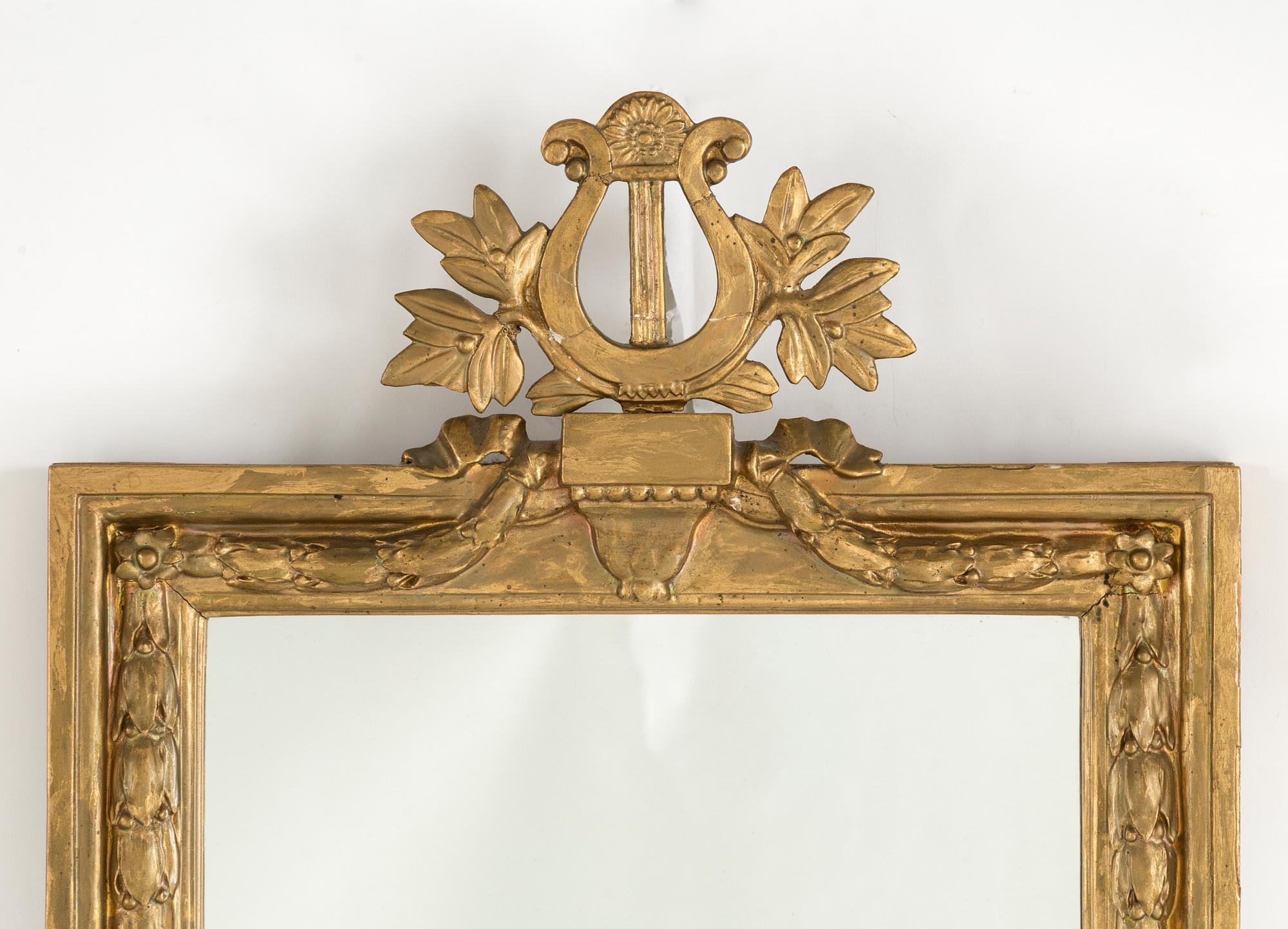 SPEGELLAMPETT, Gustaviansk, med Stockholms hallstämpel. 1700-talets slut.