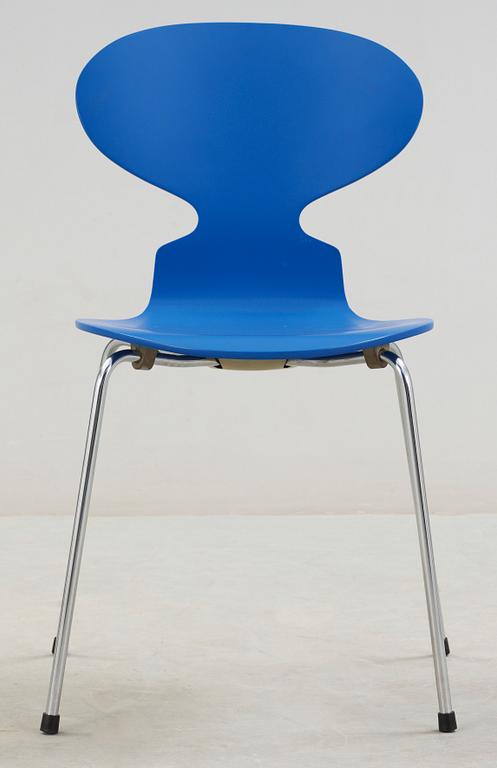 STOL, "Myran", Arne Jacobsen för Fritz Hansen, daterad 1993.