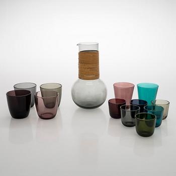 Decanter and drinking glasses 12 pcs, Nuutajärvi and Iittala mid-20th century.
