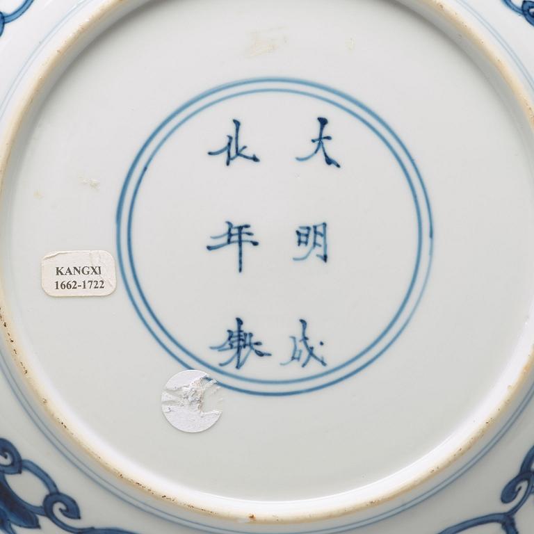 FAT, ett par, porslin. Qingdynastin, Kangxi (1662-1722).