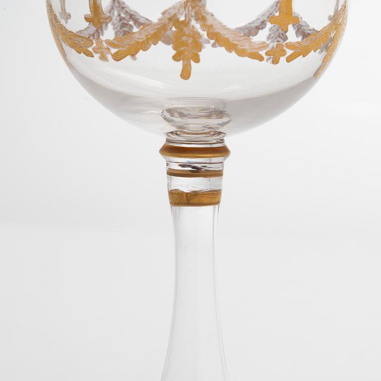 A 14-piece set of Italian footed glasses, Griffe Montenapoleone late 20th century.