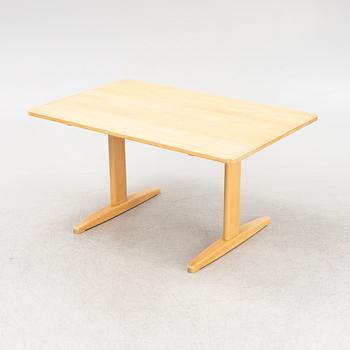 Børge Mogensen, a shaker modell beech wood dining table, Madsens Fabriker, Haarby, Denmark, 1960's/70's.