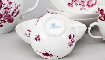 TESERVIS, 9 delar, porslin, Meissenliknande märkning, 1800/1900-talet.