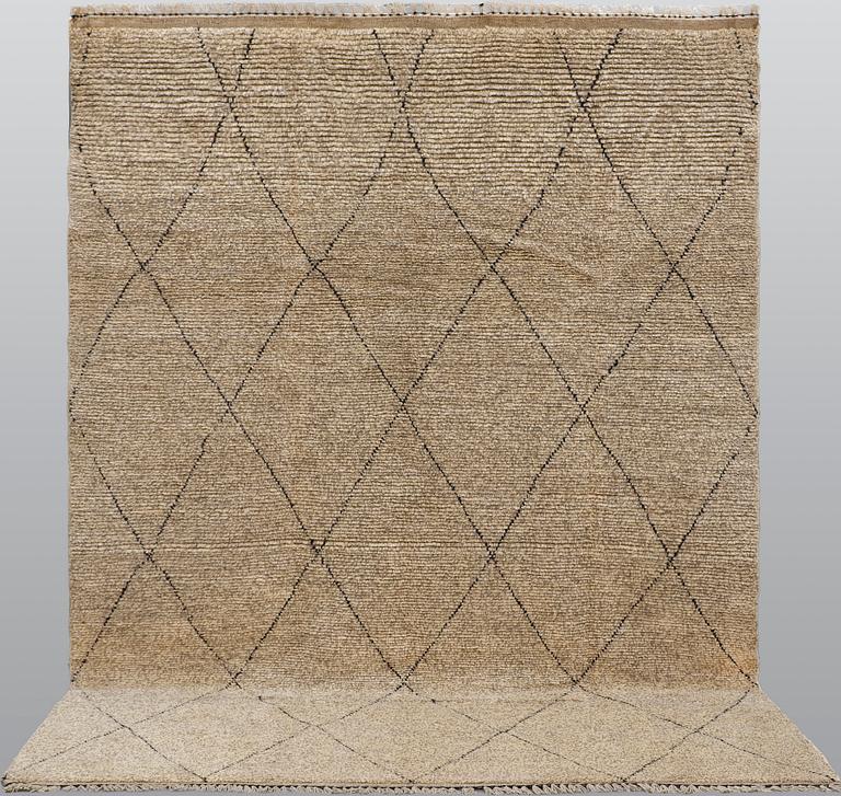 Matta, Marocko, ca 288 x 196 cm.