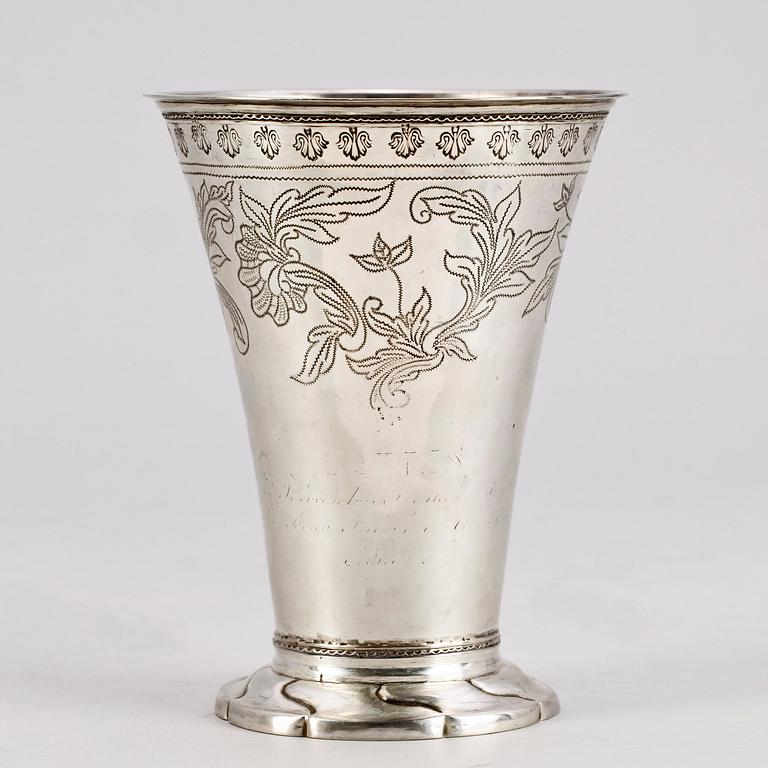 BÄGARE, silver, Johan Pettersen, 1762, Söderhamn. Vikt ca 213g.