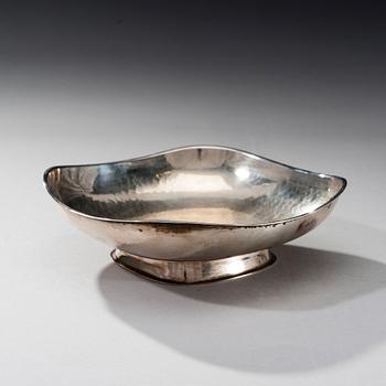 SKÅL, silver, Auran Kultaseppä, Åbo 1979. Vikt 193 g.