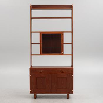 Josef Frank, a model B2112 bookcase, Firma Svenskt Tenn, post 1985.