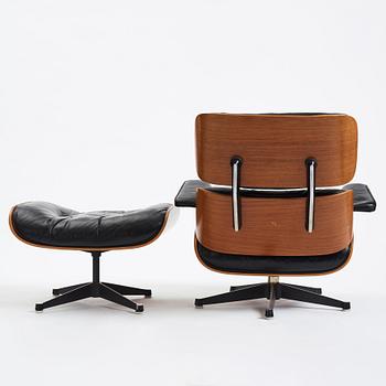 Charles & Ray Eames, "Lounge chair", fåtölj och ottoman, Vitra 1960-70-tal.