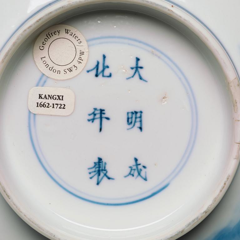 SKÅL, porslin. Qingdynastin, Kangxi (1662-1722).