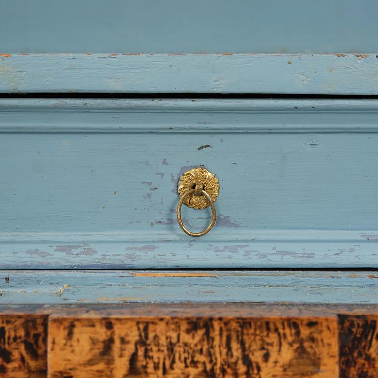 A Swedish late baroque burr-alder cabinet, first part 18th century.