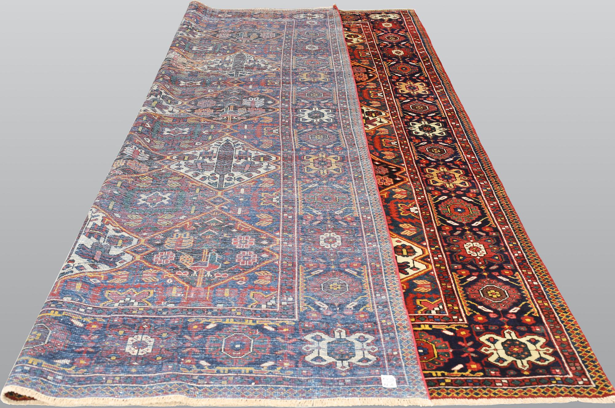 Matta, Bakhtiari, ca 382 x 268 cm.
