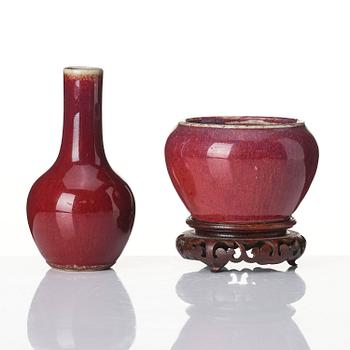 A flambé glazed vase and censer, Qing dynasty, 18th century.