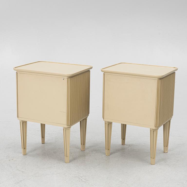 Nattygsbord, ett par, 1940/50-tal.