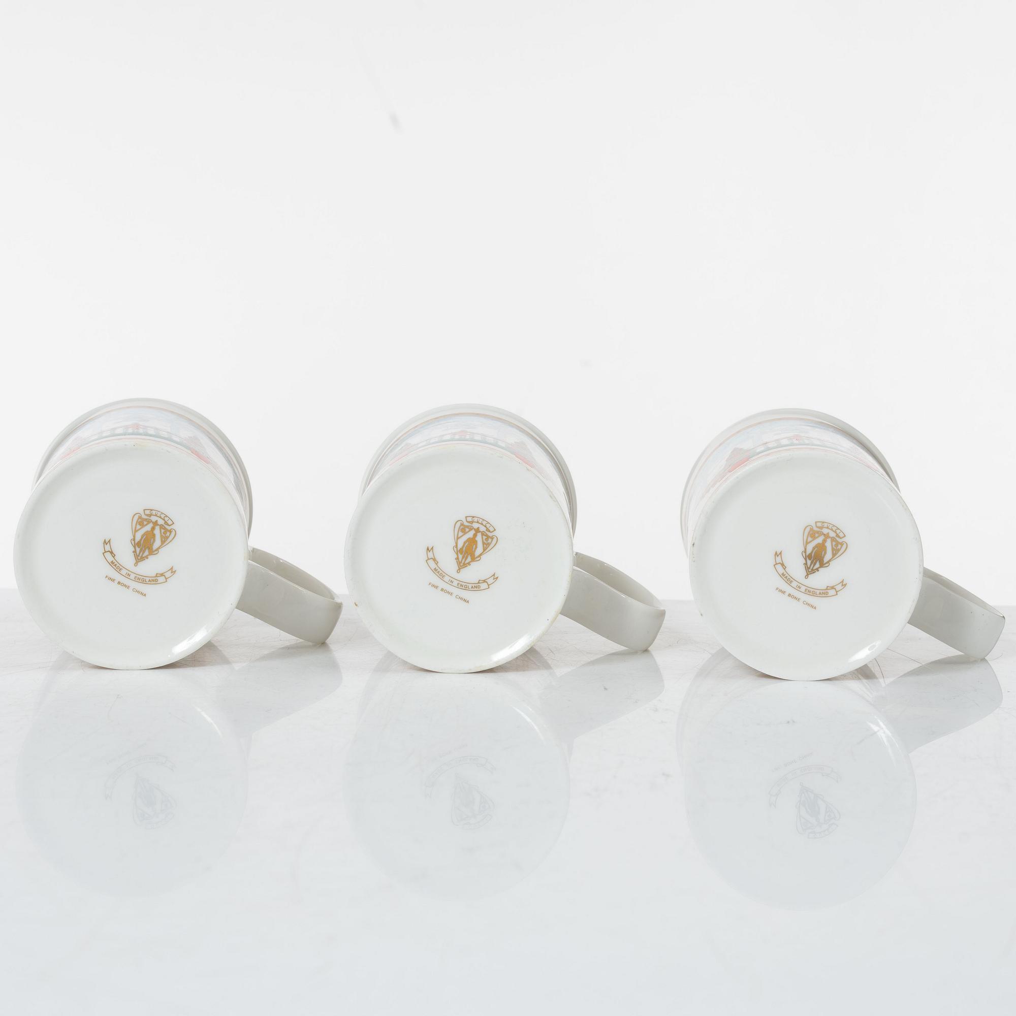 Gucci, A set of six vintage christmas mugs.