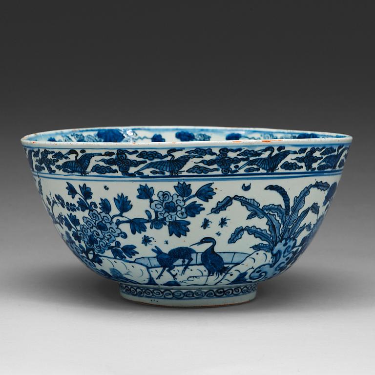 PRAKTSKÅL, porslin, Mingdynastin, Wanli (1572-1620).