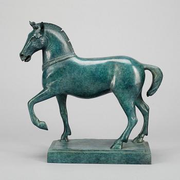 SKULPTUR, grönpatinerad brons, 1900-tal.