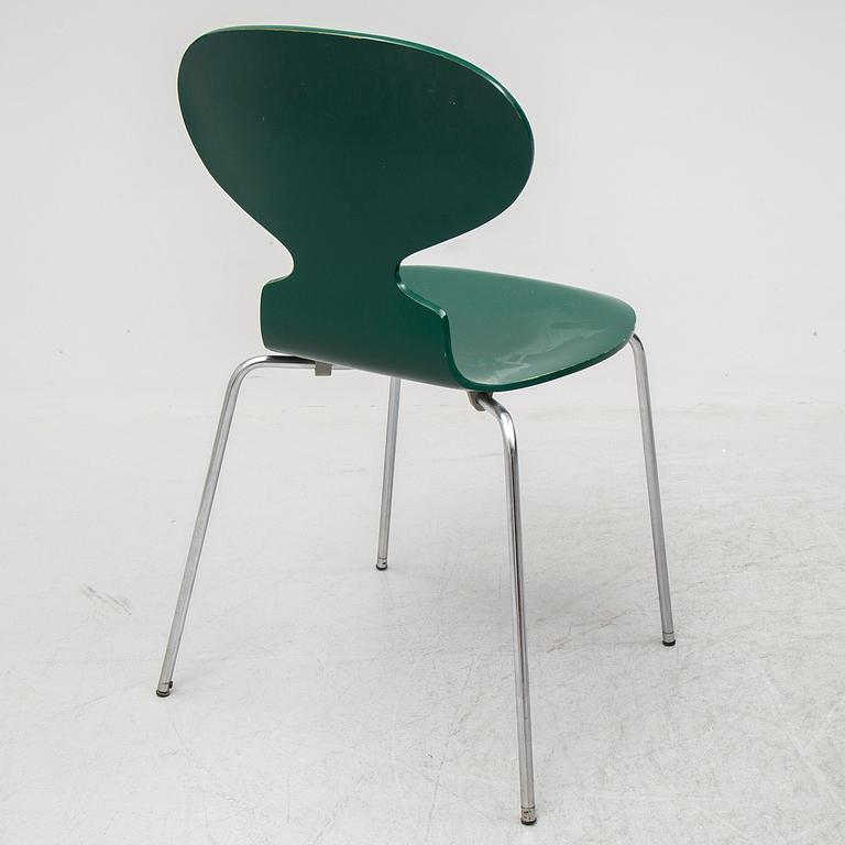 ARNE JACOBSEN, ten 'Ant' chairs from Fritz Hansen, Denmark, 1976.