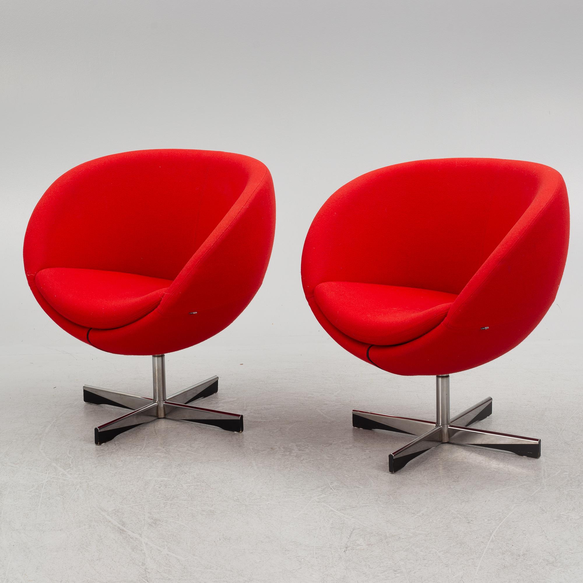 Sven Ivar Dysthe, a pair of "Planet" armchairs, Fora Form, Norway, 21st century.