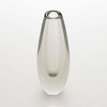 Gunnel Nyman, maljakko, malli "GN 25", signeerattu G. Nyman Nuutajärvi Notsjö.