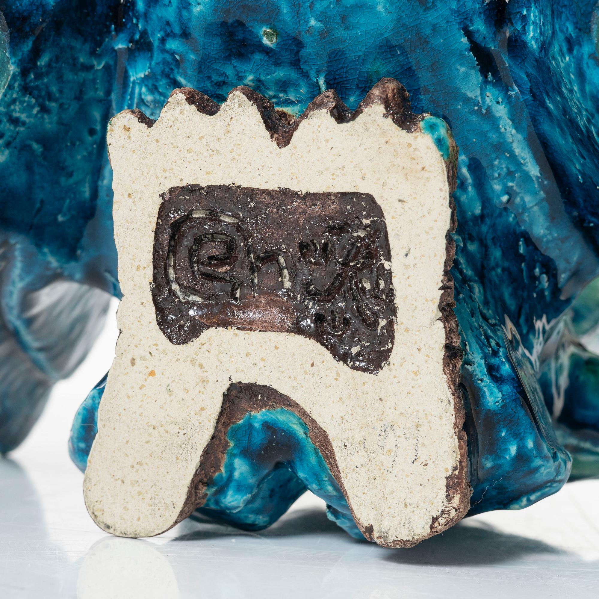 Gunnar Nylund, Paradisfågel samt ett par vaser, Rörstrand.