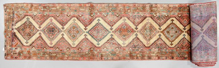 GALLERIMATTA, old, troligen Hamedan, ca 535x85 cm.