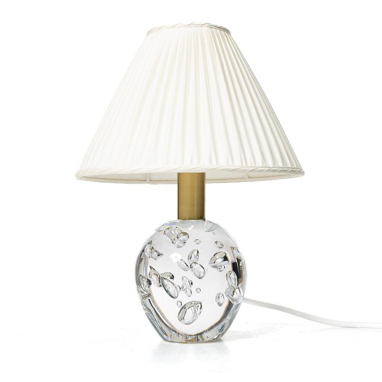 Josef Frank, bordslampa, modellnummer 1819, Reijmyre för Firma Svenskt Tenn.