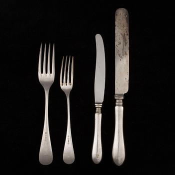 BESTICKUPPSÄTTNING, 45 delar, försilvrade, AK Aleksander Katch (Александр Качъ) S:t Petersburg sekelskiftet 1800/1900.